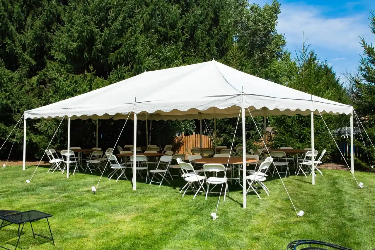 8 Tips on How to Choose a Commercial Party Tent